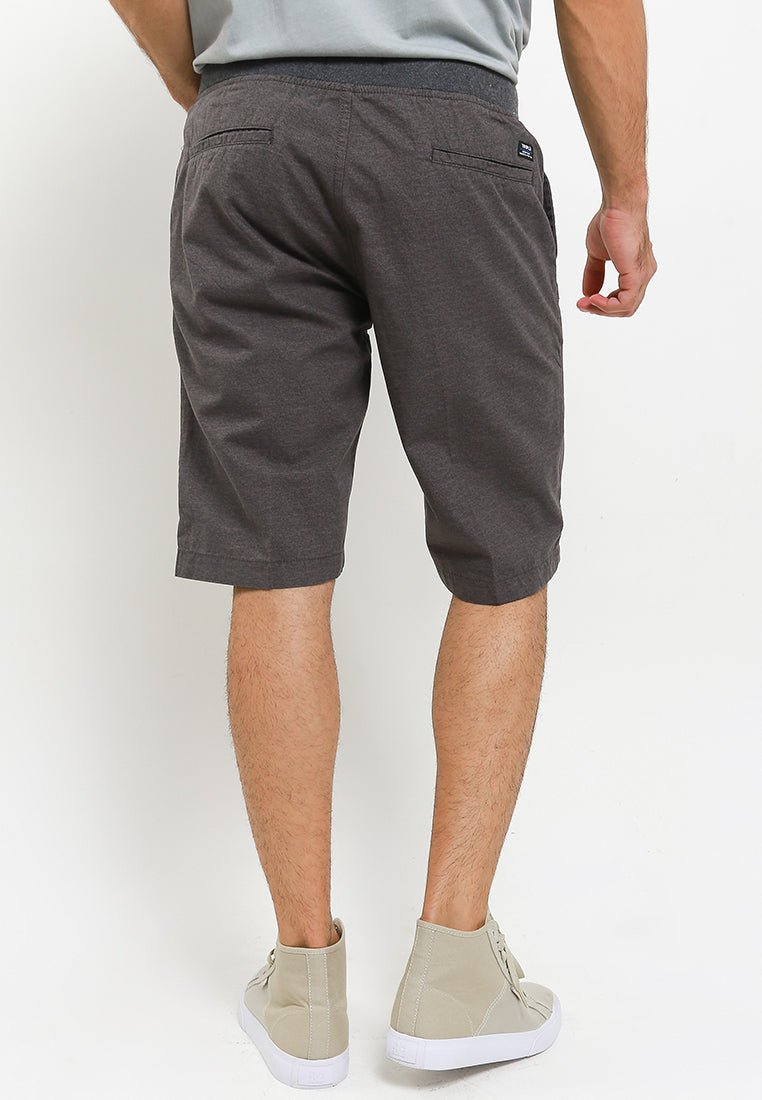 TRIPLE Celana Pendek Chinos Stretch (334 848 MGR)- Mid Grey