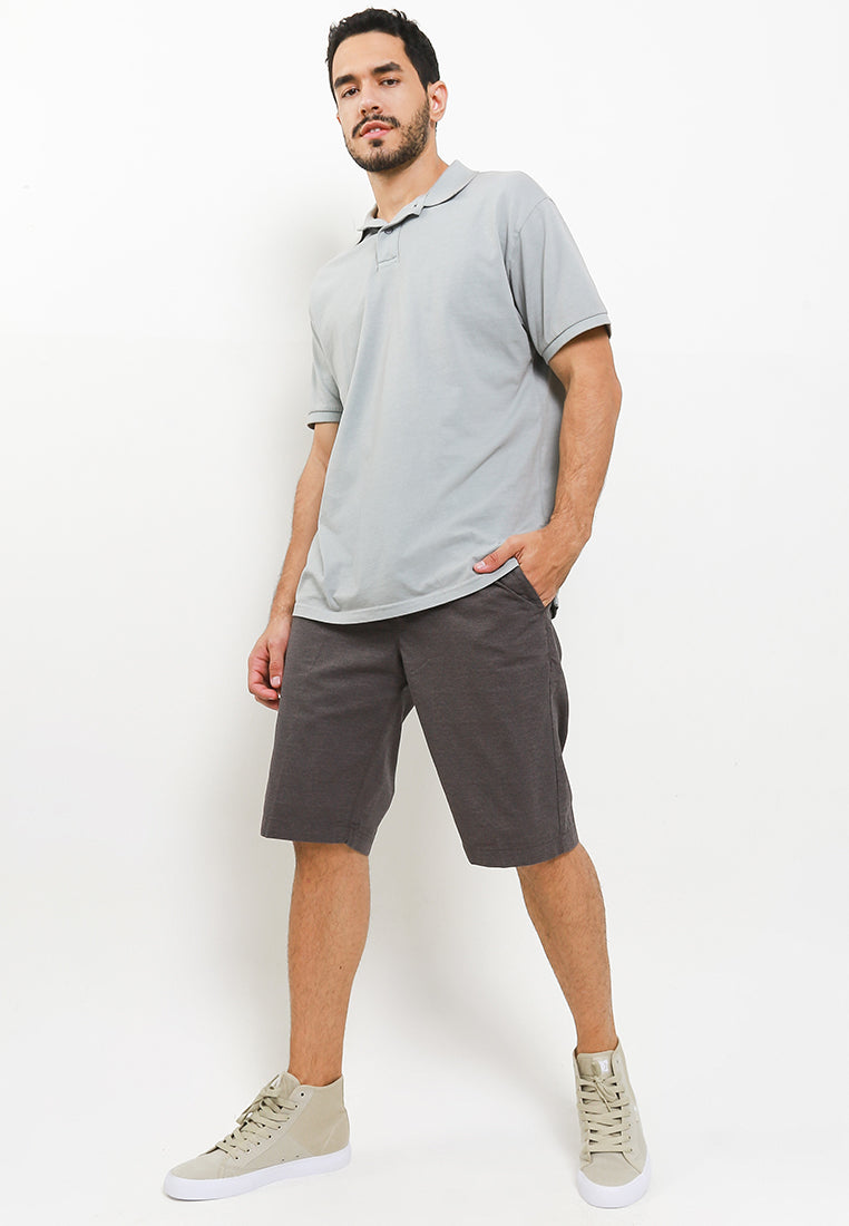 TRIPLE Celana Pendek Chinos Stretch (334 848 MGR)- Mid Grey