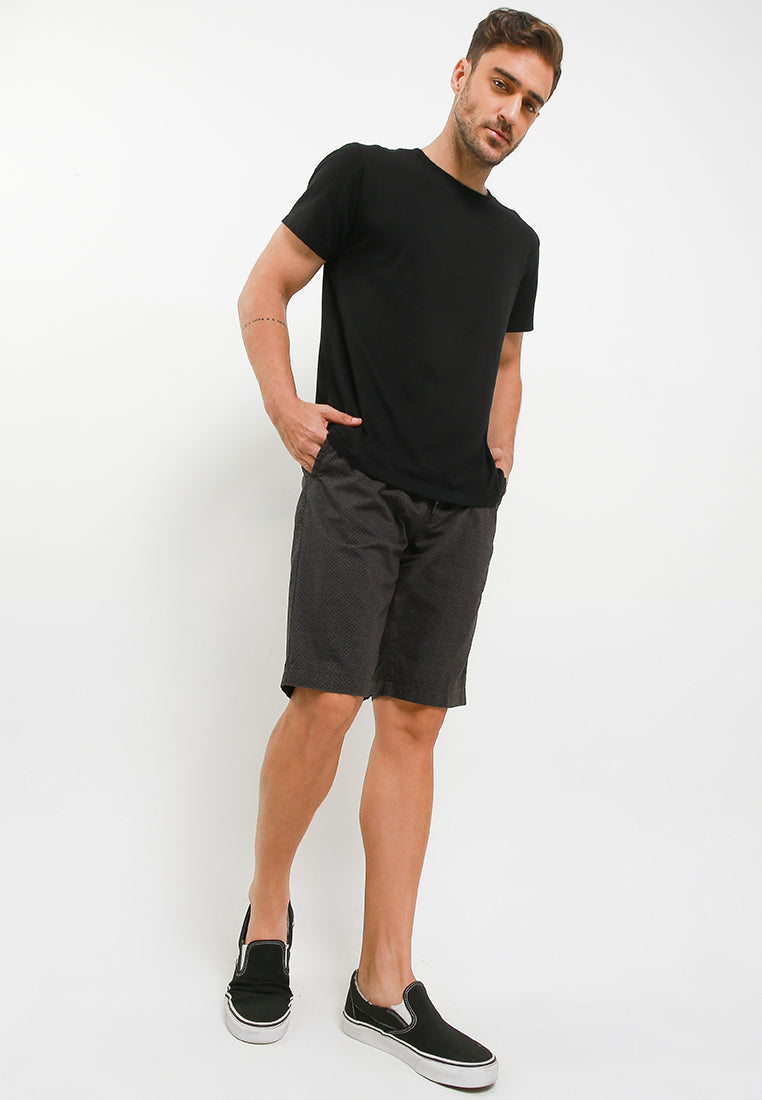 TRIPLE Celana Pendek Chinos Stretch (335 848 DGR)- Dark Grey