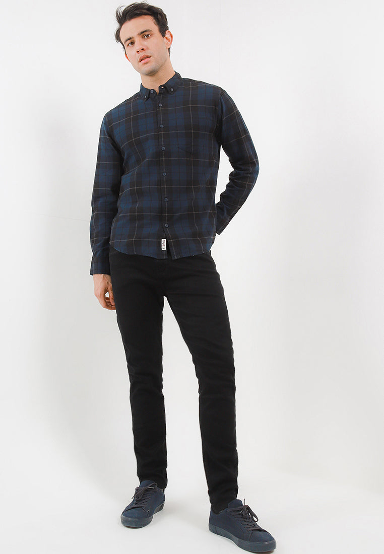 TRIPLE Celana Jeans Stretch Slim Fit Super Black (349 828 05 23)
