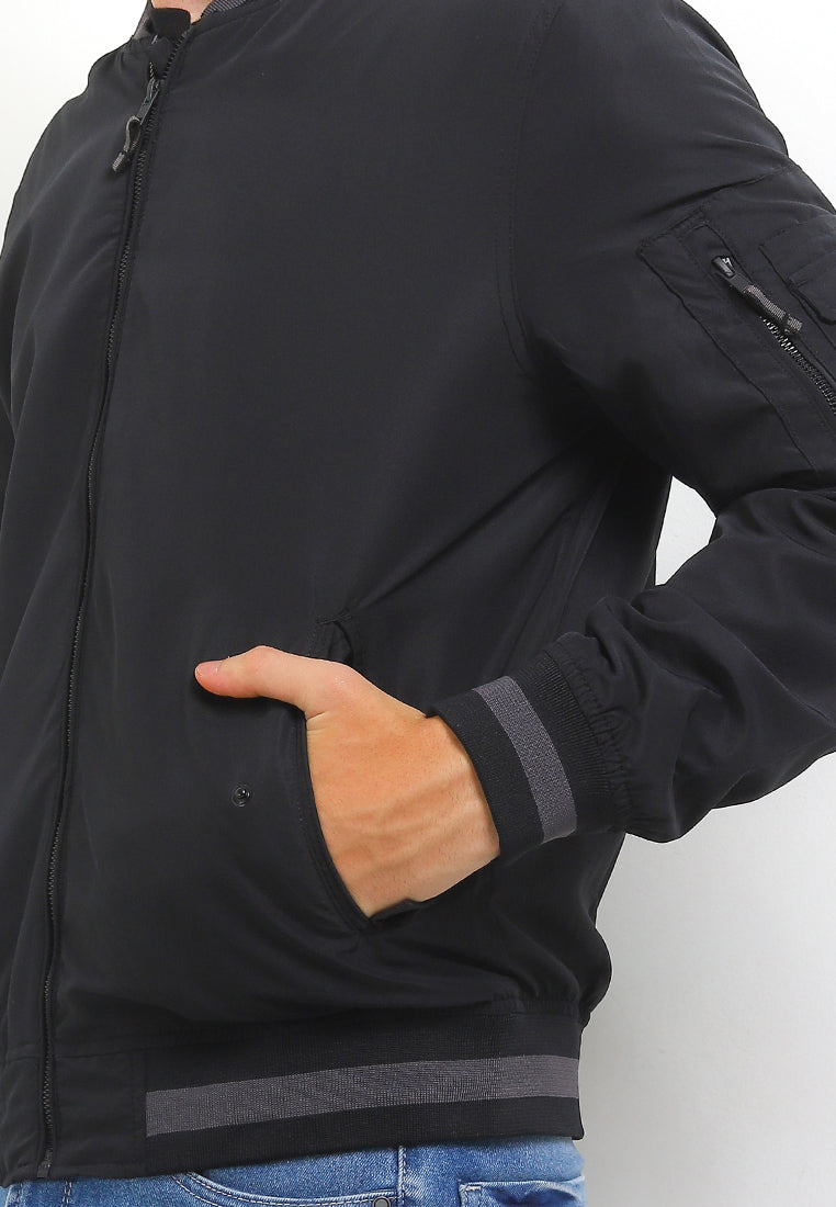 Jaket Bomber Parasut | JK PRS 535 10 - Black