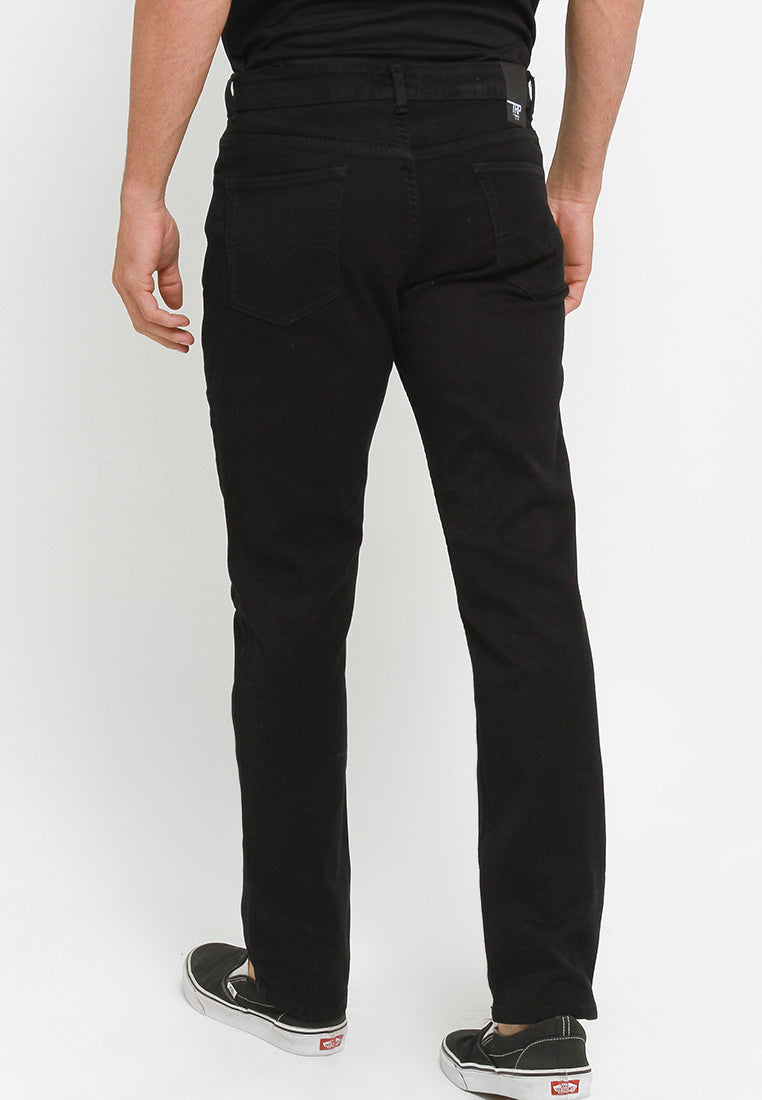 Celana Jeans Reguler Slim | 264 858 23 - Black