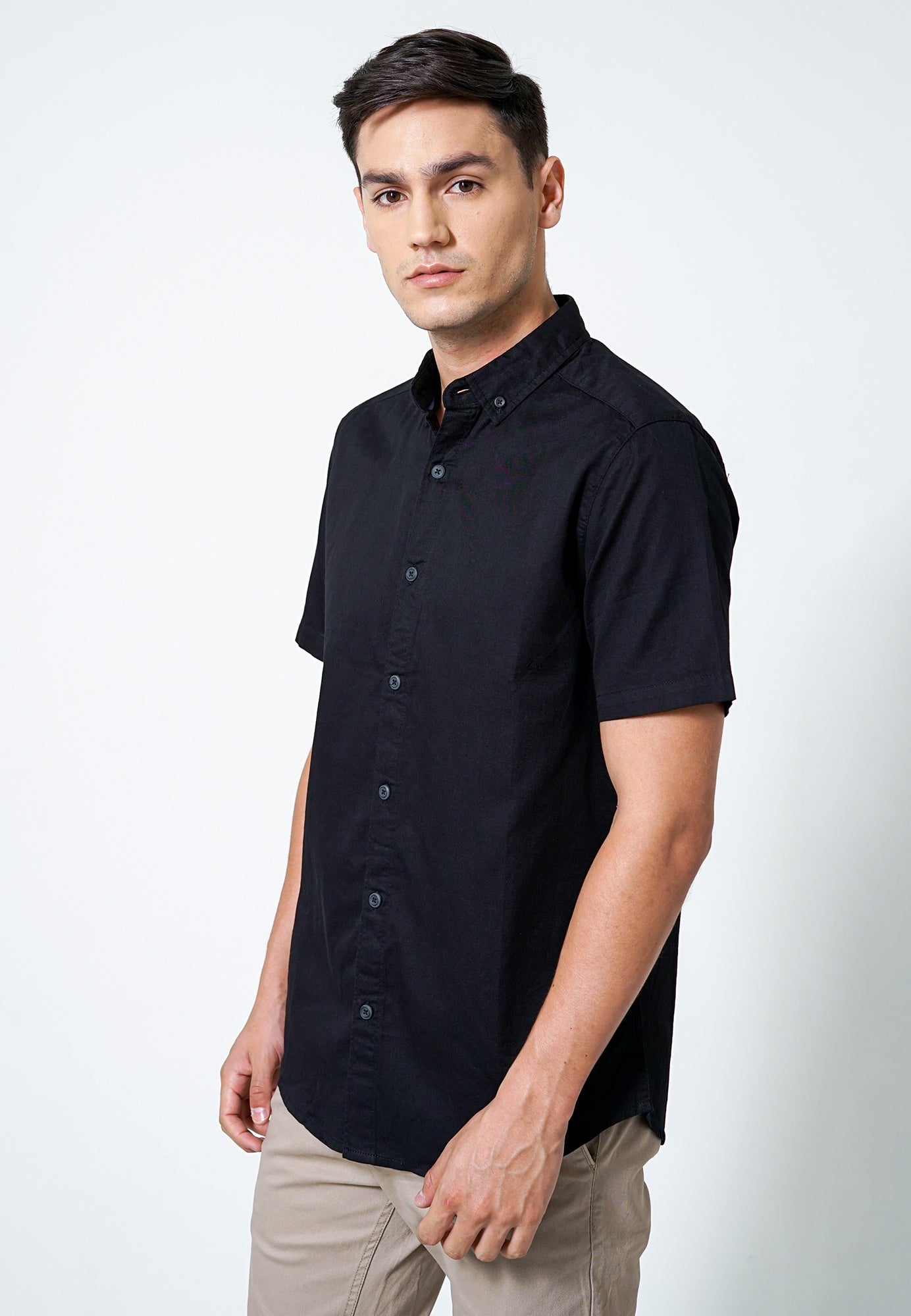 Kemeja Poplin Lengan Pendek Slim Fit Big Size | SSZ 413 - Black