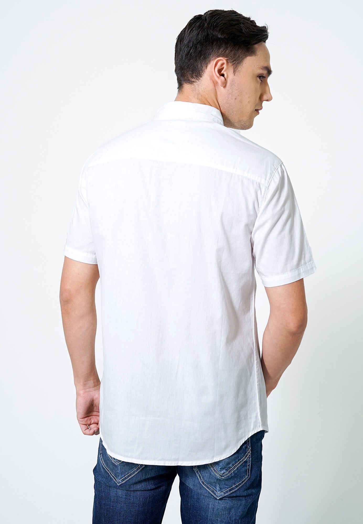 Kemeja Poplin Lengan Pendek Slim Fit Big Size | SSZ 413 - White