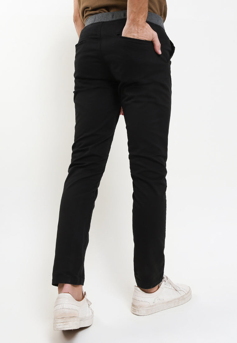 TRIPLE Celana Jogger Pant Stretch Slim Fit (261 828 JG BLK) - Black