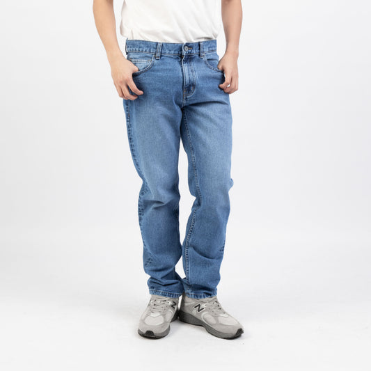 TRIPLE Celana Jeans Regular Slim Medium Wash Non Stretch (191 858 BWC)