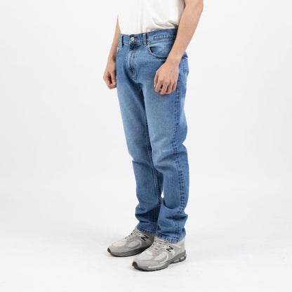 TRIPLE Celana Jeans Regular Slim Medium Wash Non Stretch (191 858 BWC)