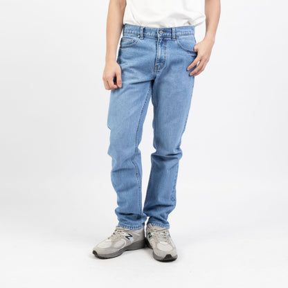 TRIPLE Celana Jeans Regular Slim Medium Wash Non Stretch (191 858 BWD)