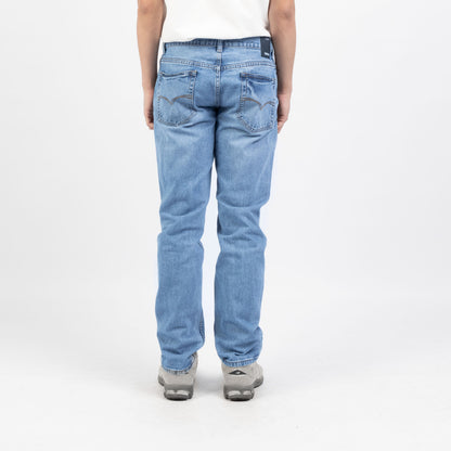 TRIPLE Celana Jeans Regular Slim Medium Wash Non Stretch (191 858 BWD)