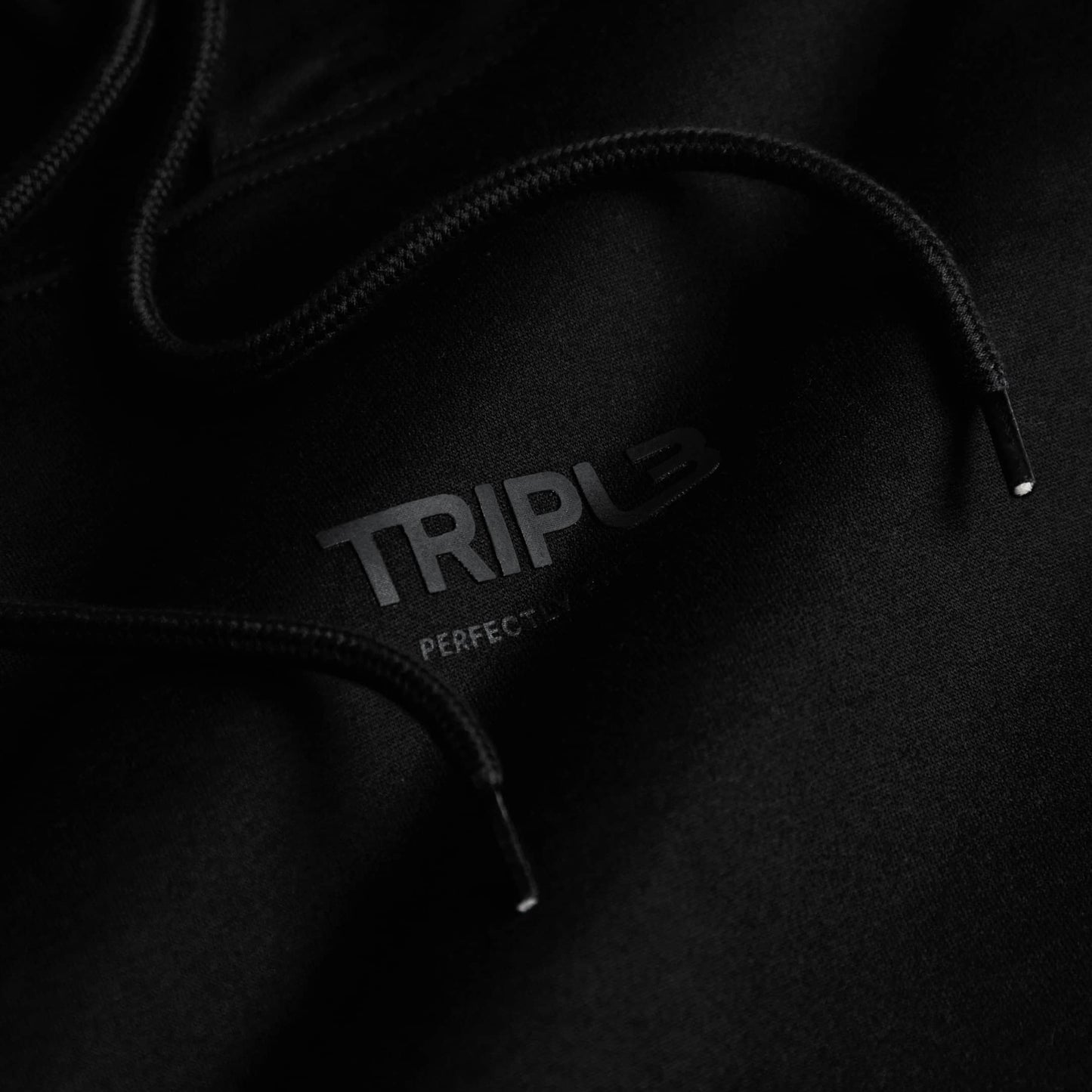 TRIPLE Hoodie Unisex Reguler Fit (YHD 008)