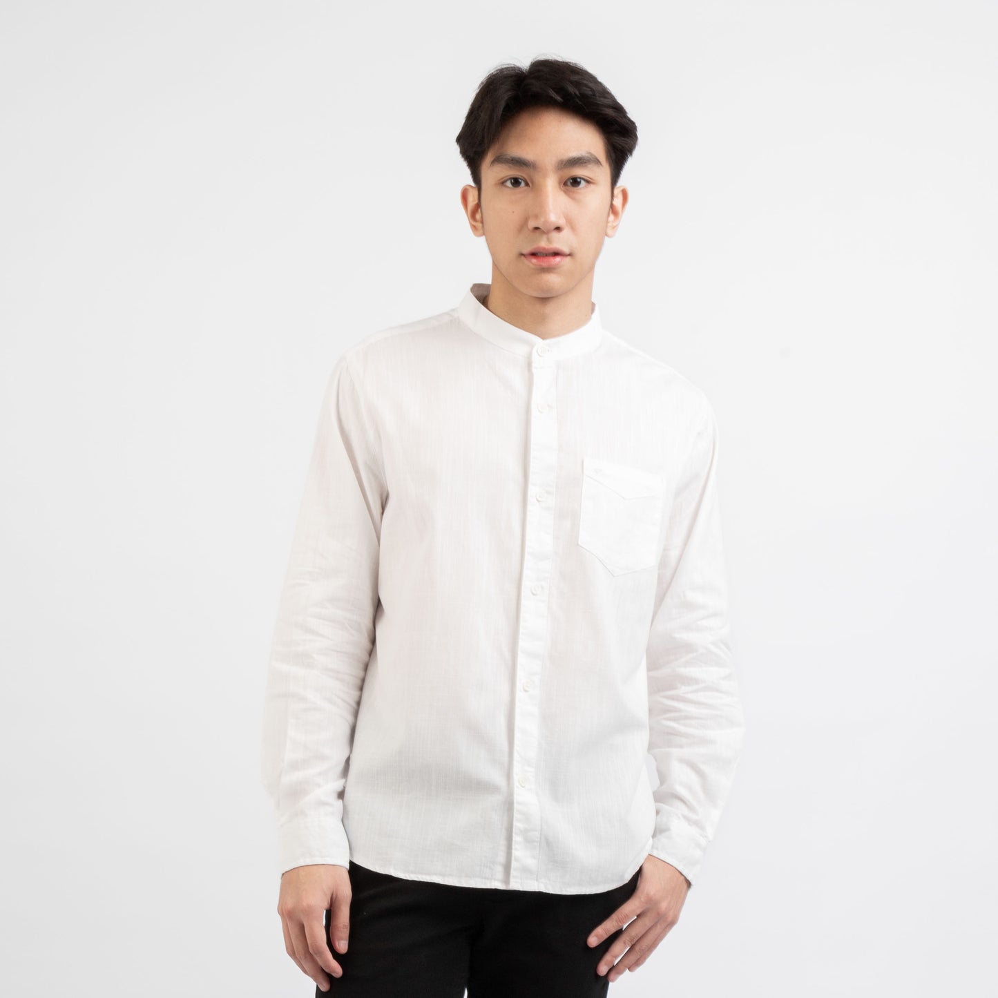 TRIPLE Kemeja Lengan Panjang Slim Fit (LS MC 544)