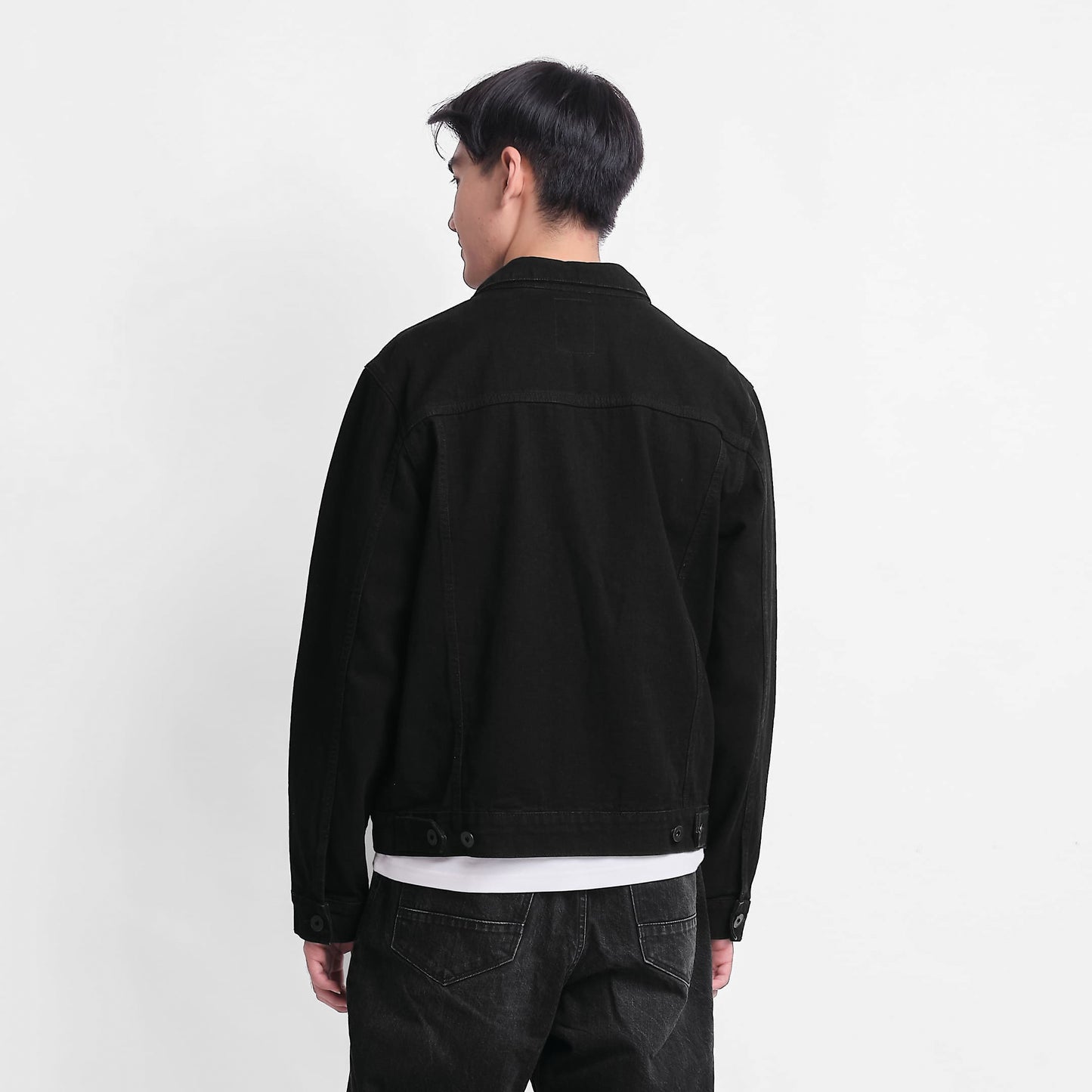 TRIPLE Jaket Denim Reguler Slim (JK DNM 555 04 GW)- Hitam Pekat