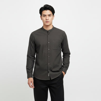 TRIPLE Kemeja Mandarin Panjang Slim Fit (LS MC 543)