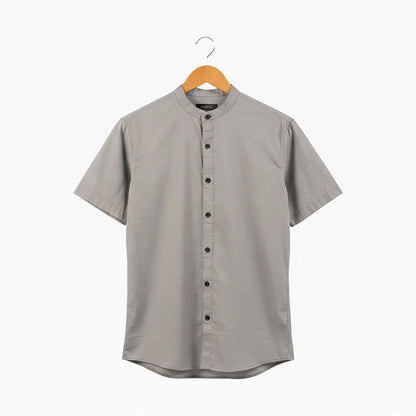 TRIPLE Kemeja Koko Reguler Fit (SS MC 556)