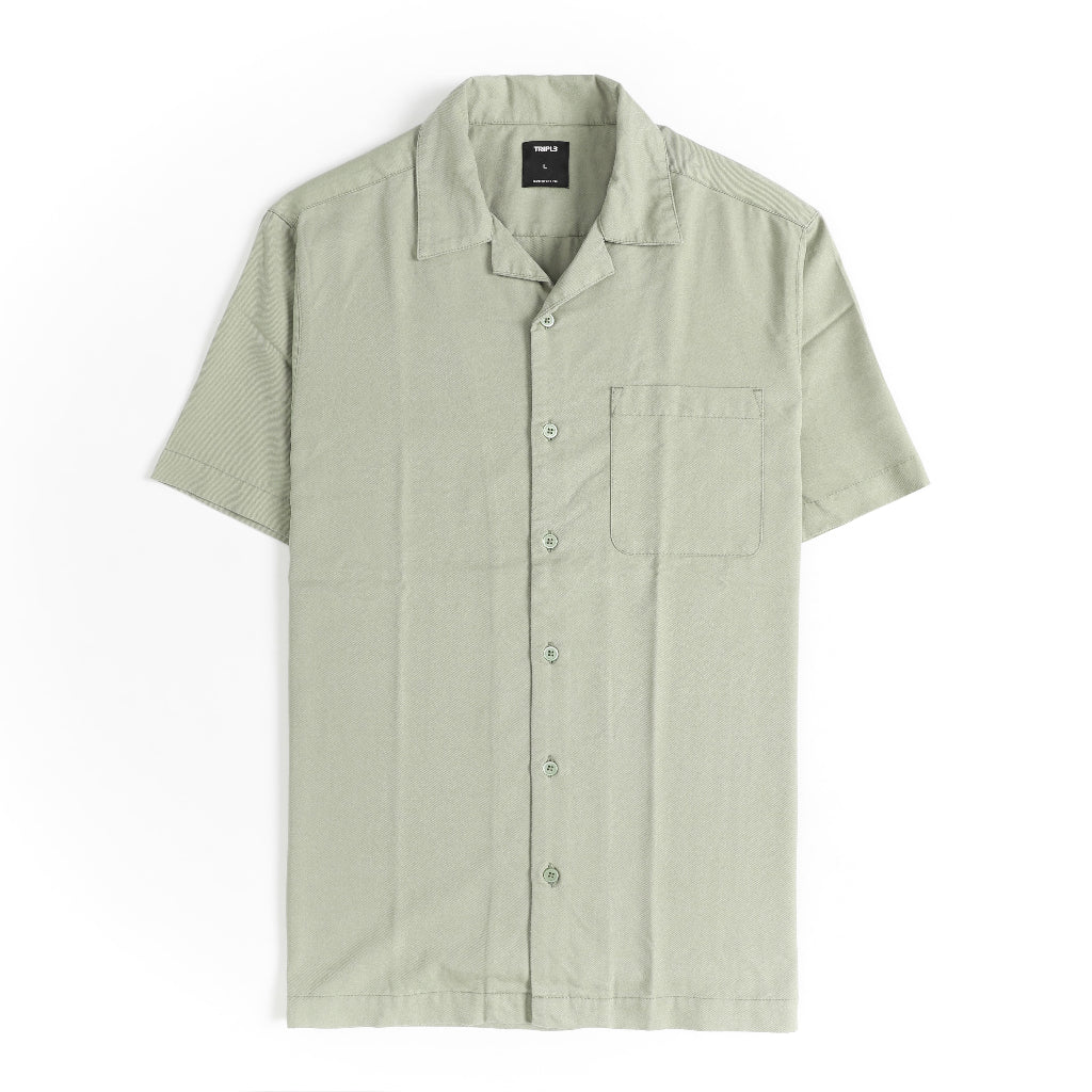 TRIPLE Kemeja Pendek Slim Fit (SS 556)