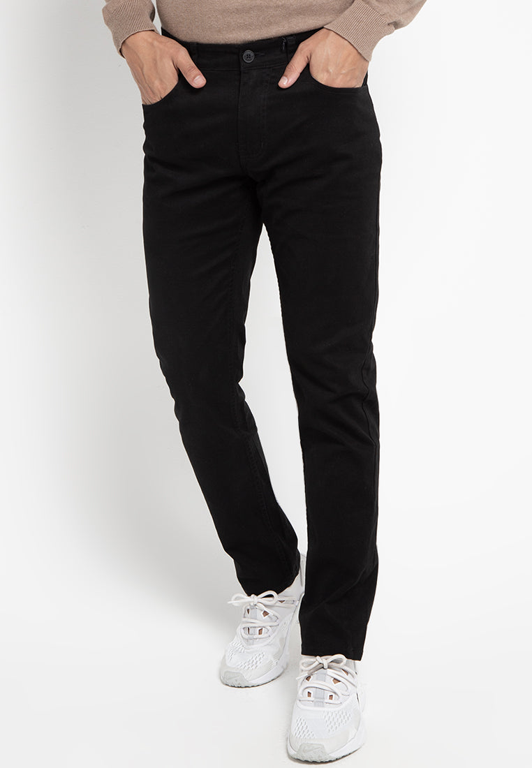 Celana Panjang Slim Fit | 304 828 - Black