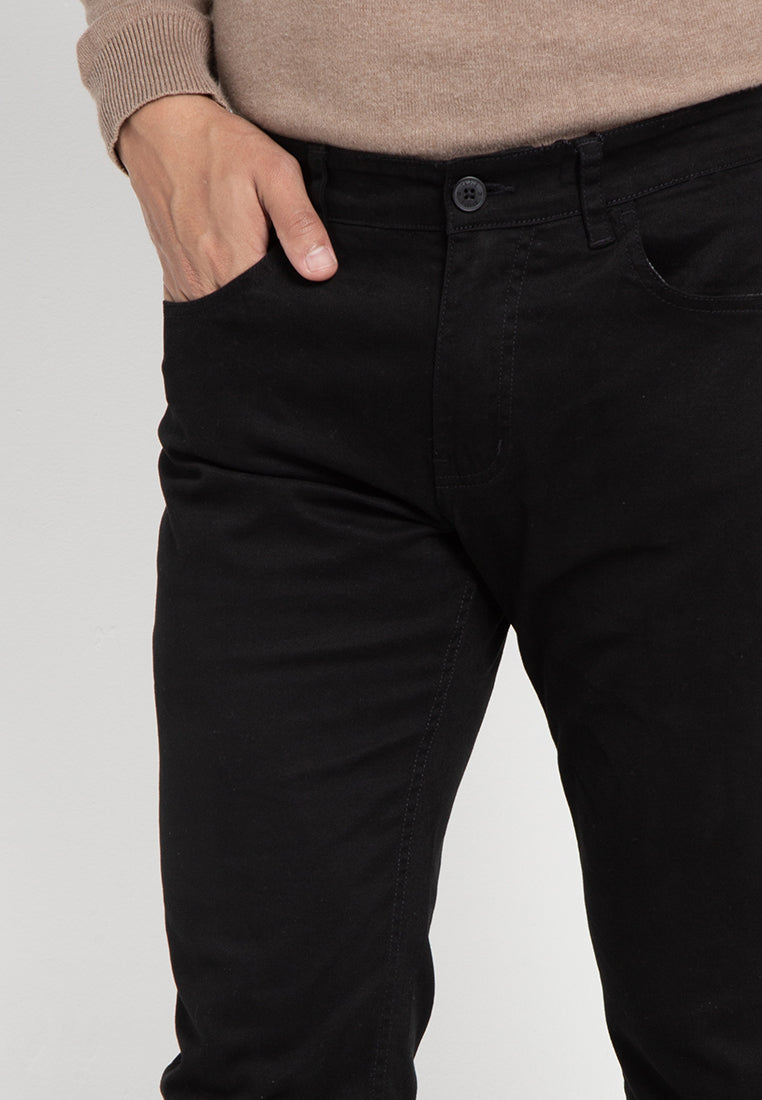 Celana Panjang Slim Fit | 304 828 - Black